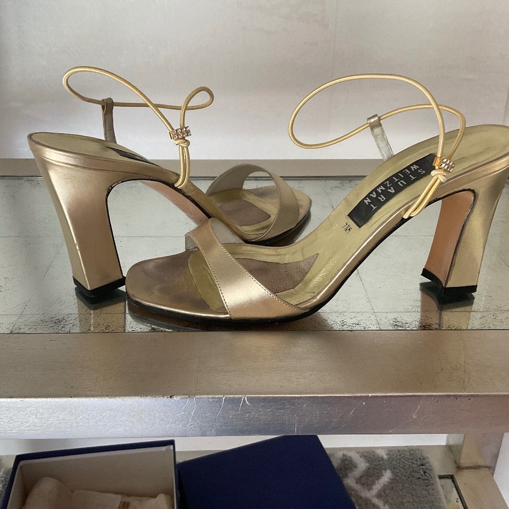 Stuart Weitzman Nordstrom Dressy gold hi heel sandals with crystal accents.